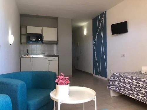 Alper Apartments Mallorca Palmanova 0*,